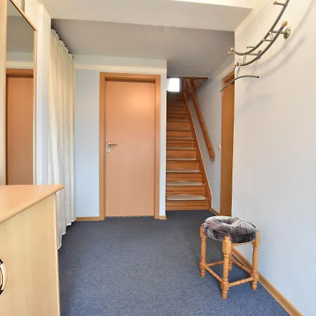 Moderne Mit Grill In * Rakow